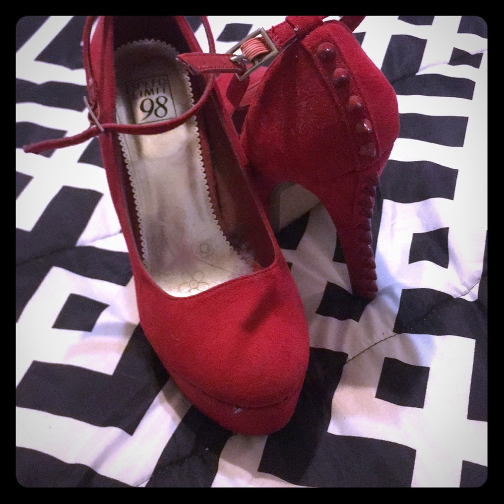 Sexy red heels